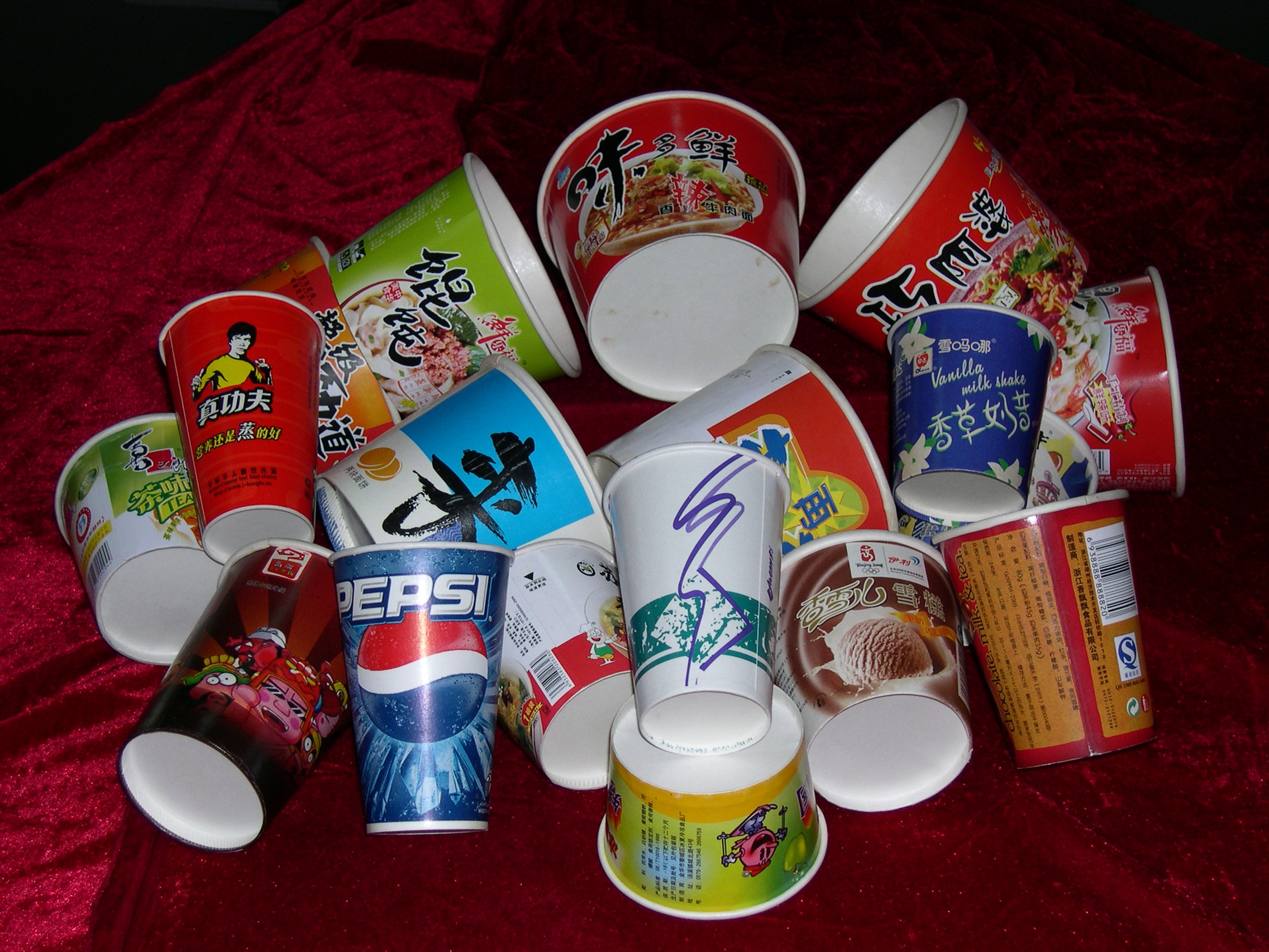 Custom Color Paper Cup Making Machine With Ultrasonic System Total 5KW 220V