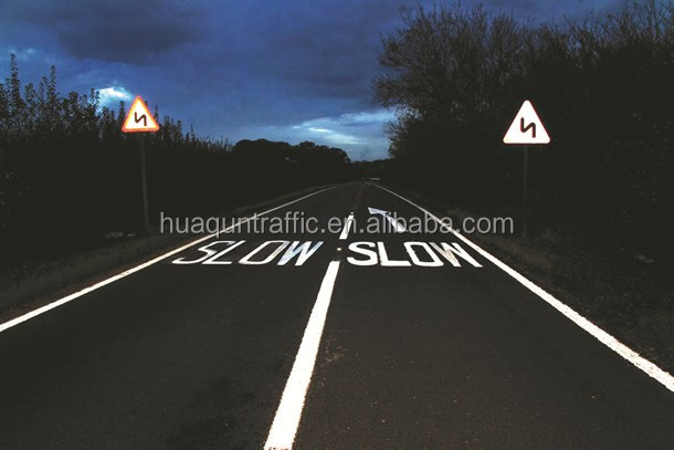 Hot Melt Thermoplastic Road Marking Paint Yellow / Customized Color Smooth And Flow