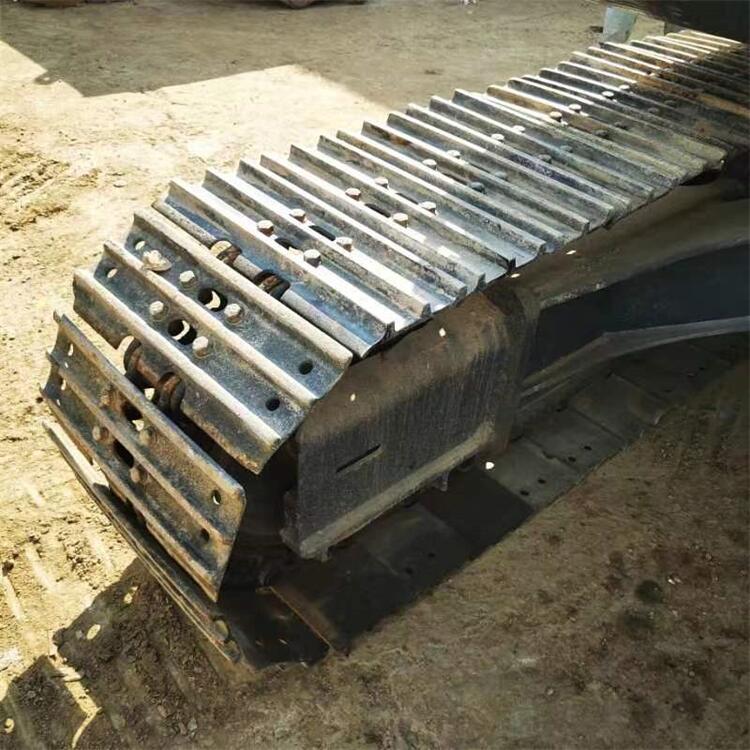 74KW Hydraulic Control Excavator Kobelco SK140 Used Crawler in Shanghai at Affordable