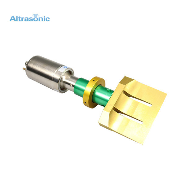 Titanium Material Ultrasonic Cutting Machine 40kHz For Rubber