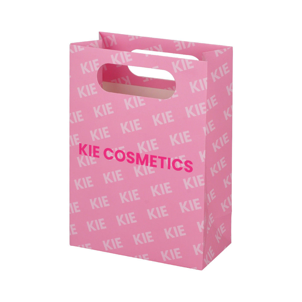 190gsm Custom Paper Bags With Handles 1 Inch Silver Hot Stamping Logo