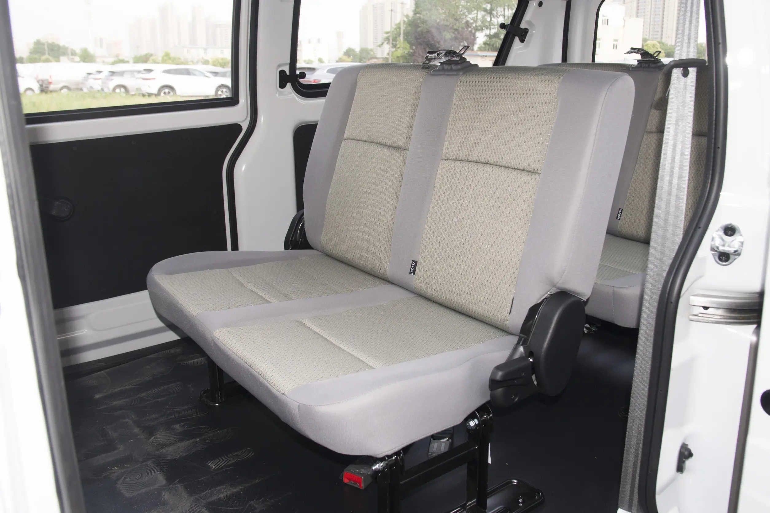 Used Mini Bus Jinbei Minibus 5-7 Seats CNG 86hp Manual Transmission
