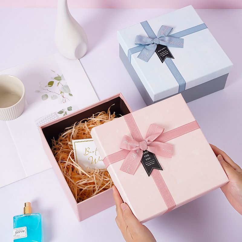 China Wholesale Luxury Paper Gift Carton Box, Christmas Lid and Base Cardboard Paper Packaging Box