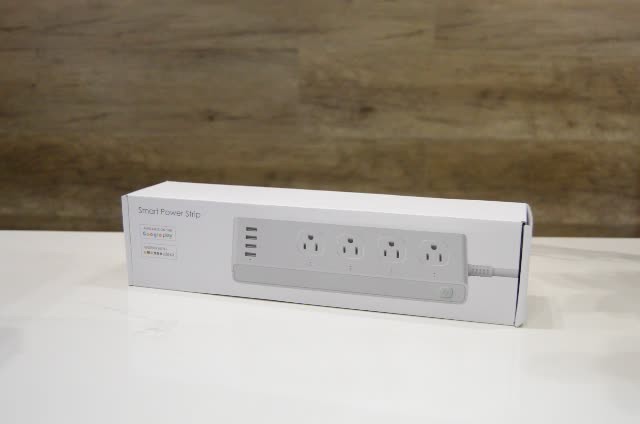 App Controlled Wireless Smart Power Strip ABS Material With 4 Usb Charging Socket