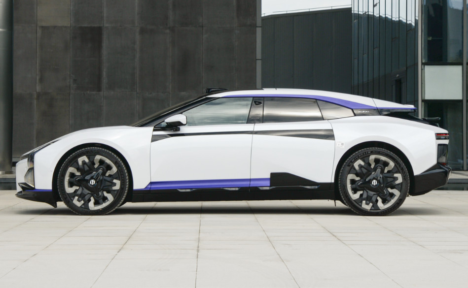 Hiphi Z 2023 5-seater Version Pure Electric 705KM 4 Door 5 Seats Sedan