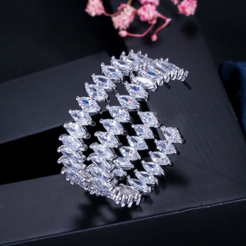 Cubic Zirconia Earrings for Women Engagement Wedding Luxury Inlay Brilliant CZ Stone Earring Jewelry