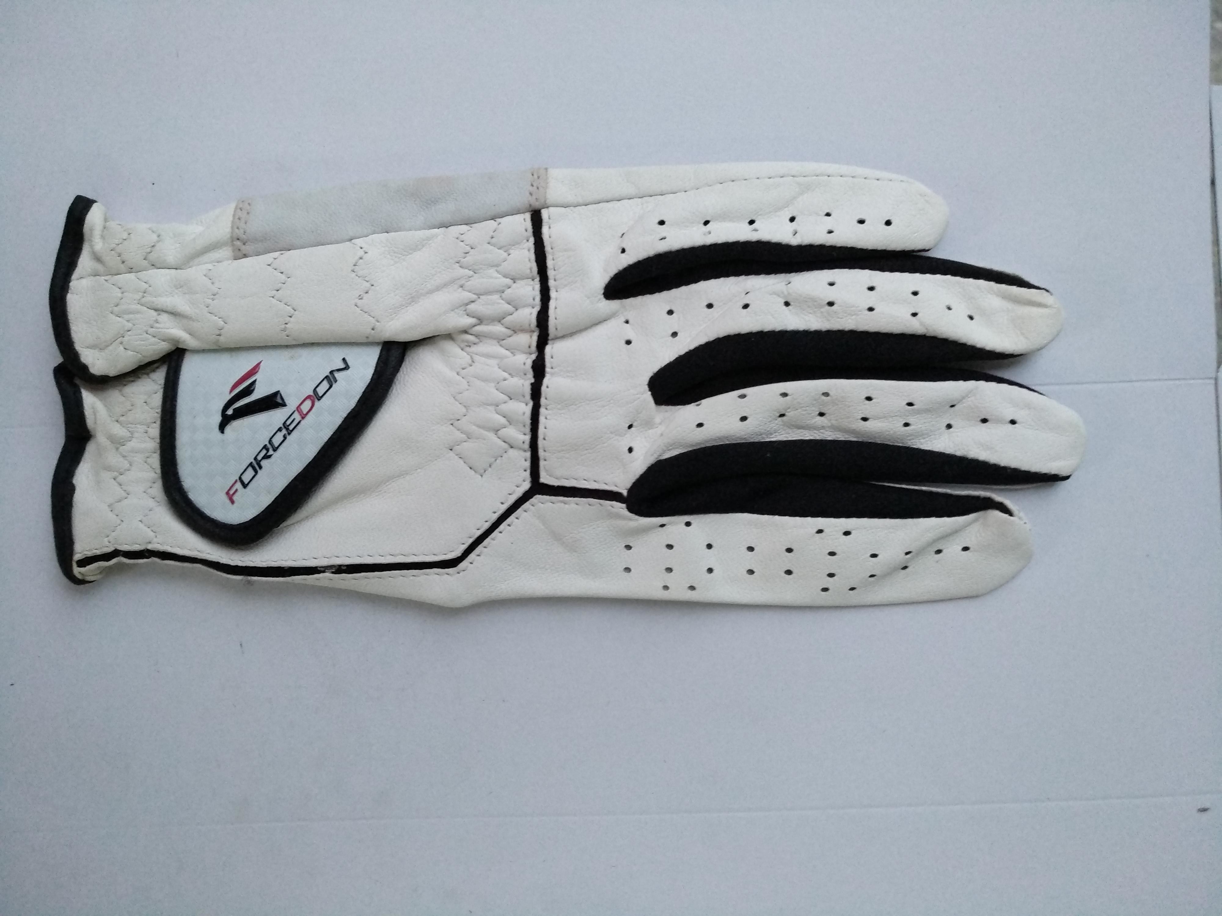 golf glove , golf gloves , glove , gloves