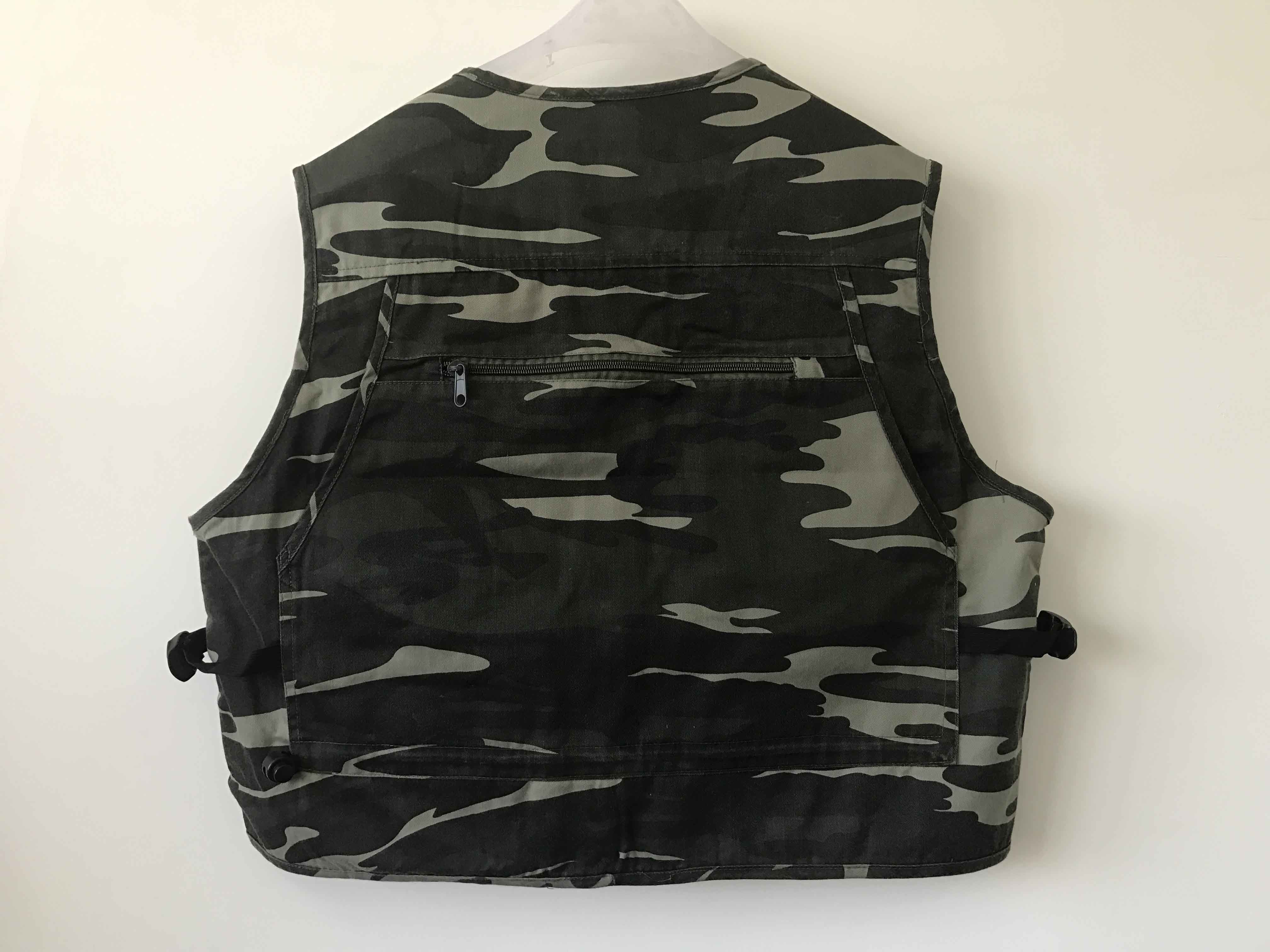 Mens vest, camo vest, waistcoat 036 in T/C 65/35 fabric, camouflage, S-3XL