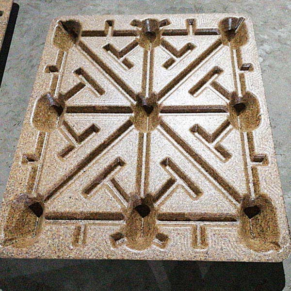 Double Moulds Wood Chips Hot Press Wood Pallet Machine in India