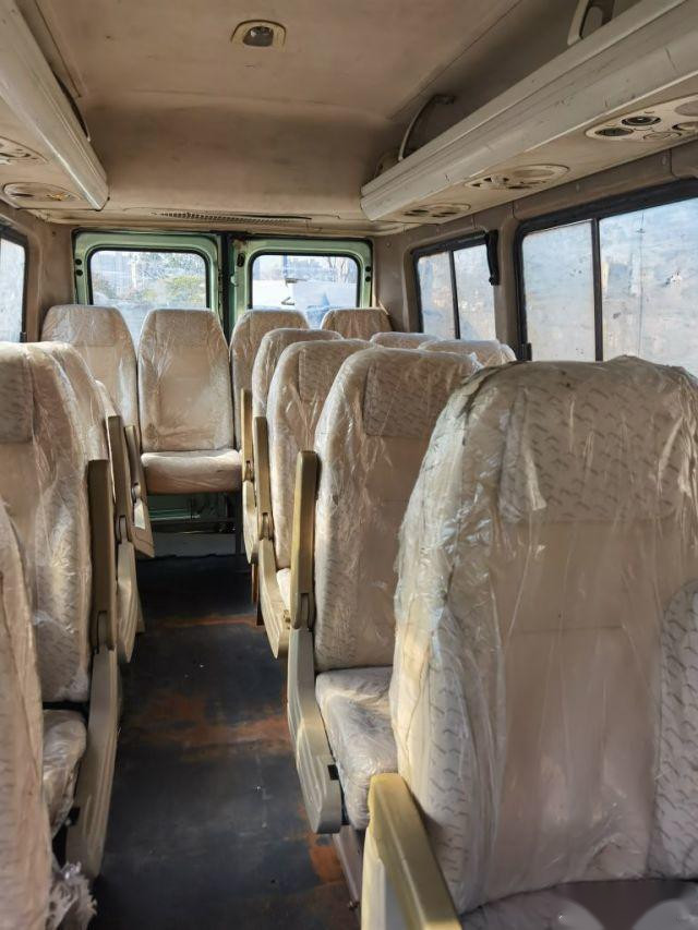 Used Mini Bus 17 Seats Brand IVECO 2.8T Diesel Engine Electric Gate Euro III