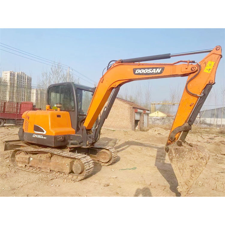 Active 6 Ton Korea Original Crawler Mini Doosan Excavator 60 Used Excavator in Shanghai