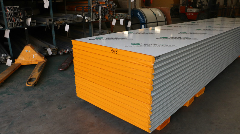 Insulated PU Sandwich Panel