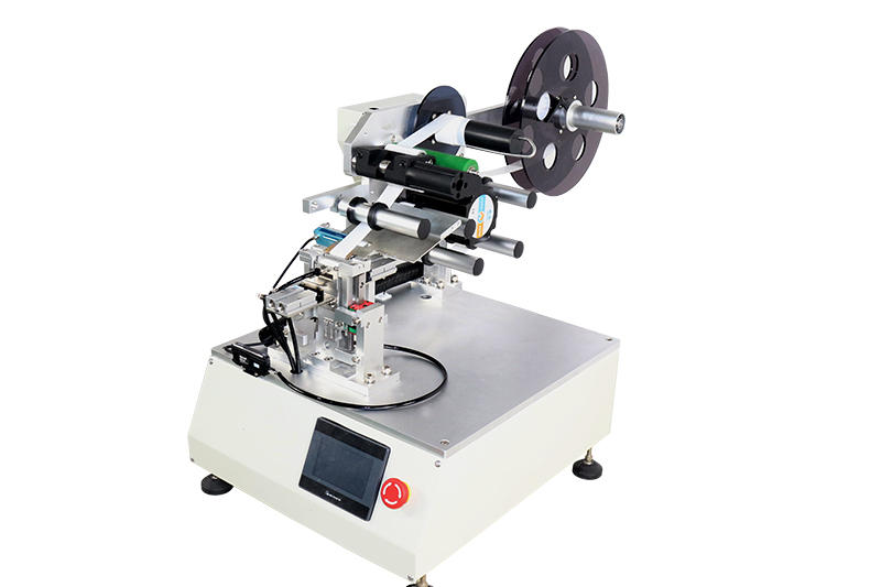 Electric Driven Wire Sticker Folded Flag Labeling Machine for Carton Packaging Market