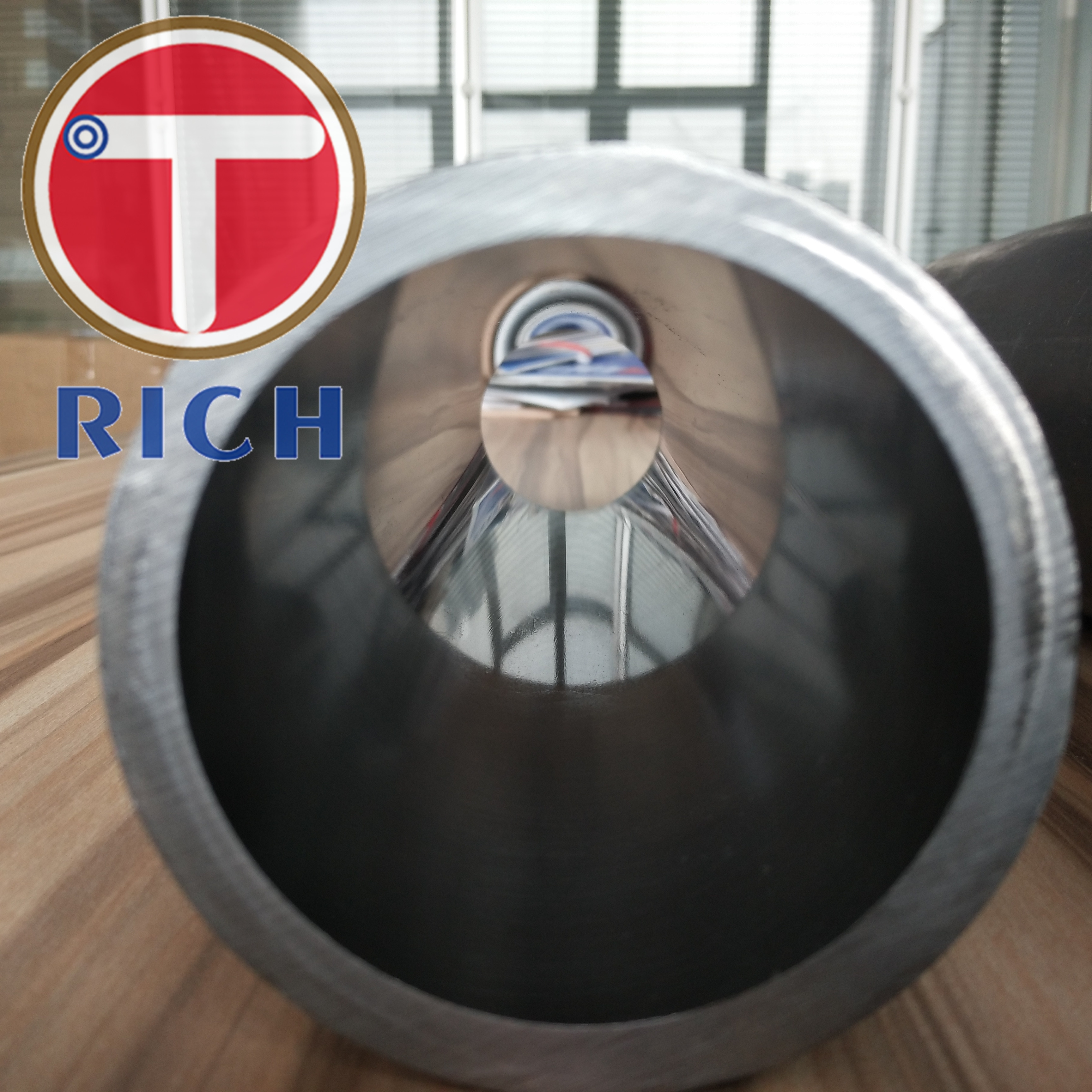 Cold Drawn Seamless Steel Hydraulic Cylinder Tube Honed And SRB DIN2391