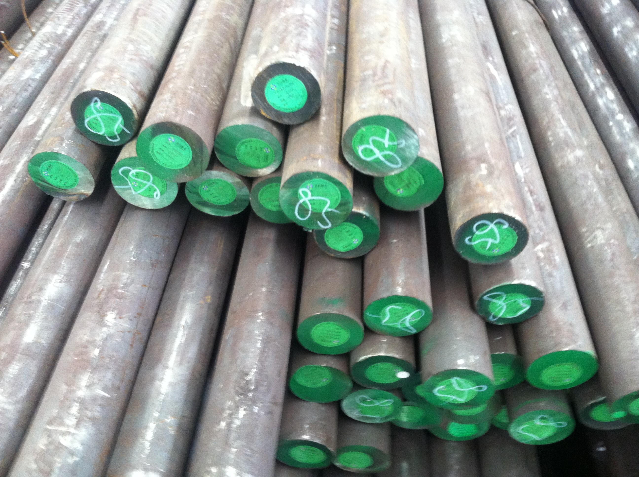 Forging Hot Rolled Stainless Steel Round Bar SUS420J2 30Cr13 Round Bar Black Surface