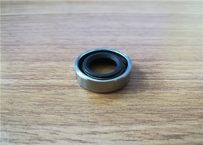 e Iron Ironclad Rotary Shaft Oil Seals , Small Single Lip Oil Seal Water Proof