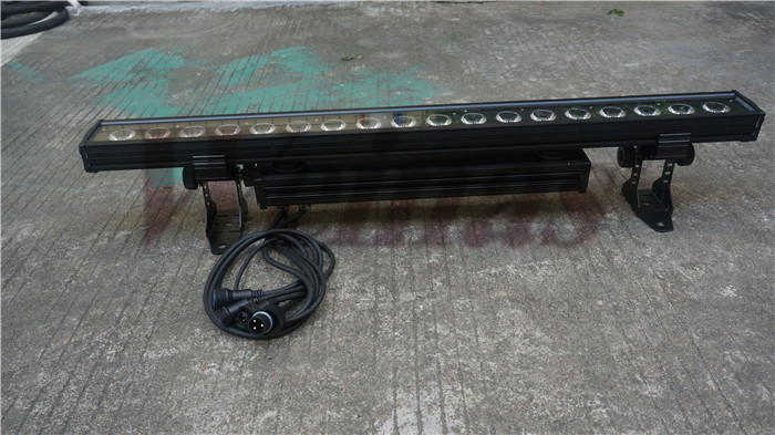 1M Length Outdoor Ip65 Led Wall Wash 4in1 Rgbw 18x15w RGBWA 5 In 1 Led Washer Light