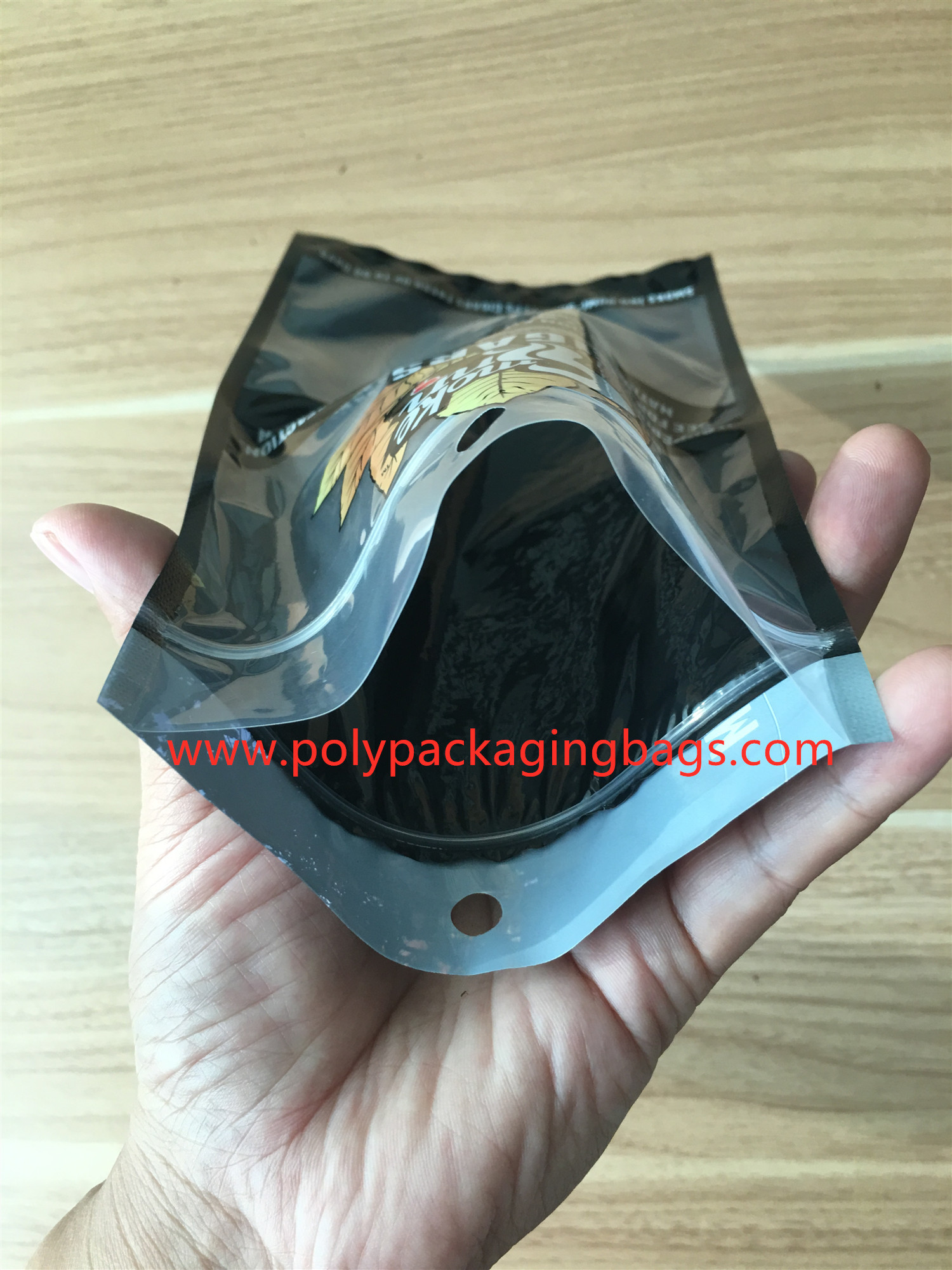 Small Cigar Plastic Bags Sponge Humidification System Can Accommodate 4-6 Cigarettes
