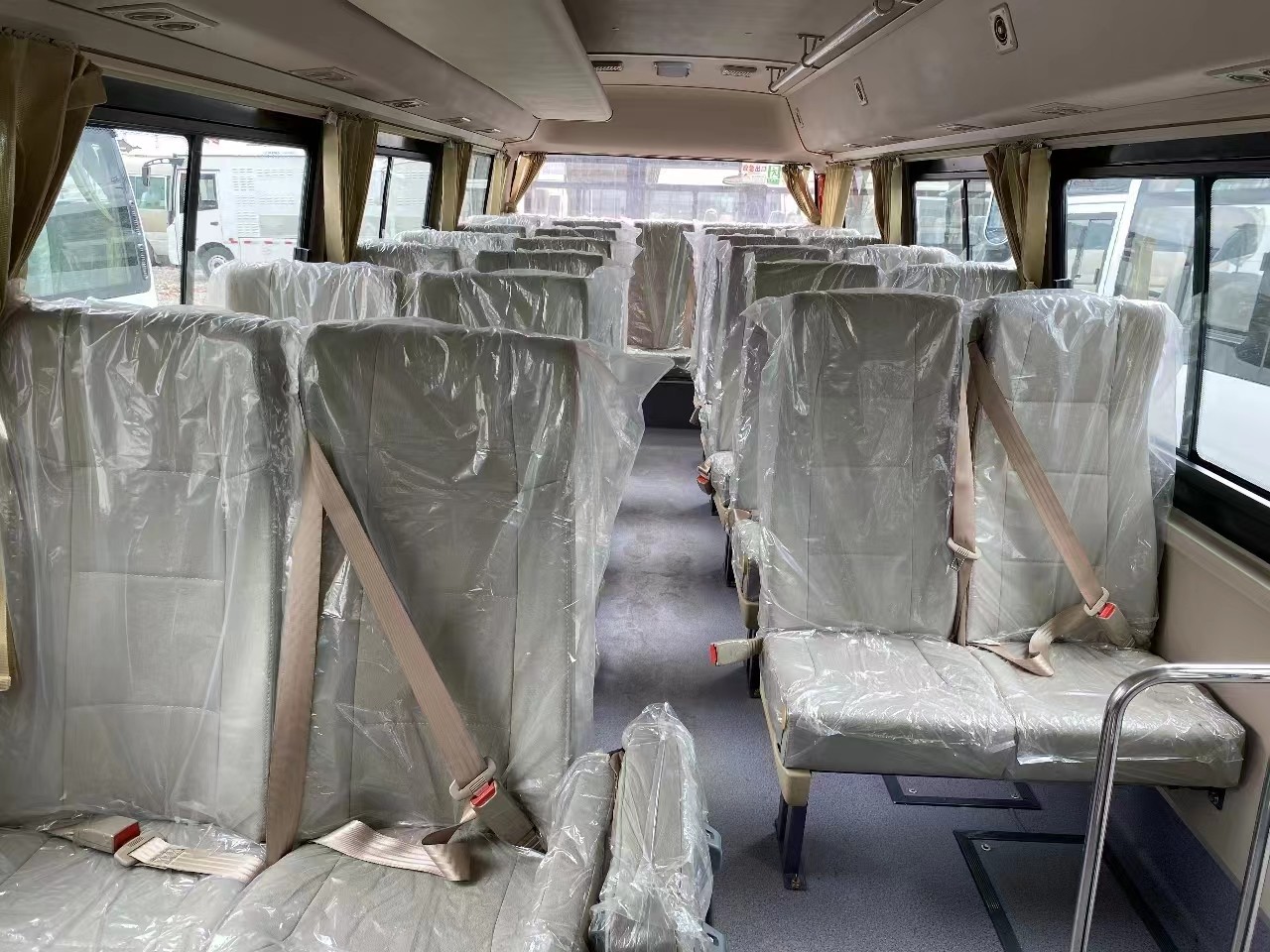 Used Coaster Bus Mudan Minibus 30 Seaters Right Hand Drive Use In Tanzania Leaf Spring For Bad Road
