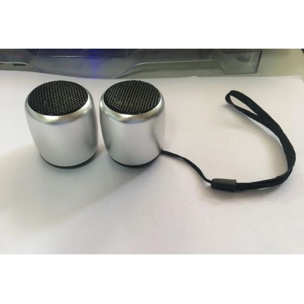 BM3 Metal Mini Egg Bluetooth Speaker Portable Bass Stereo Music Sound With Mic Shutter Button Multi-Function