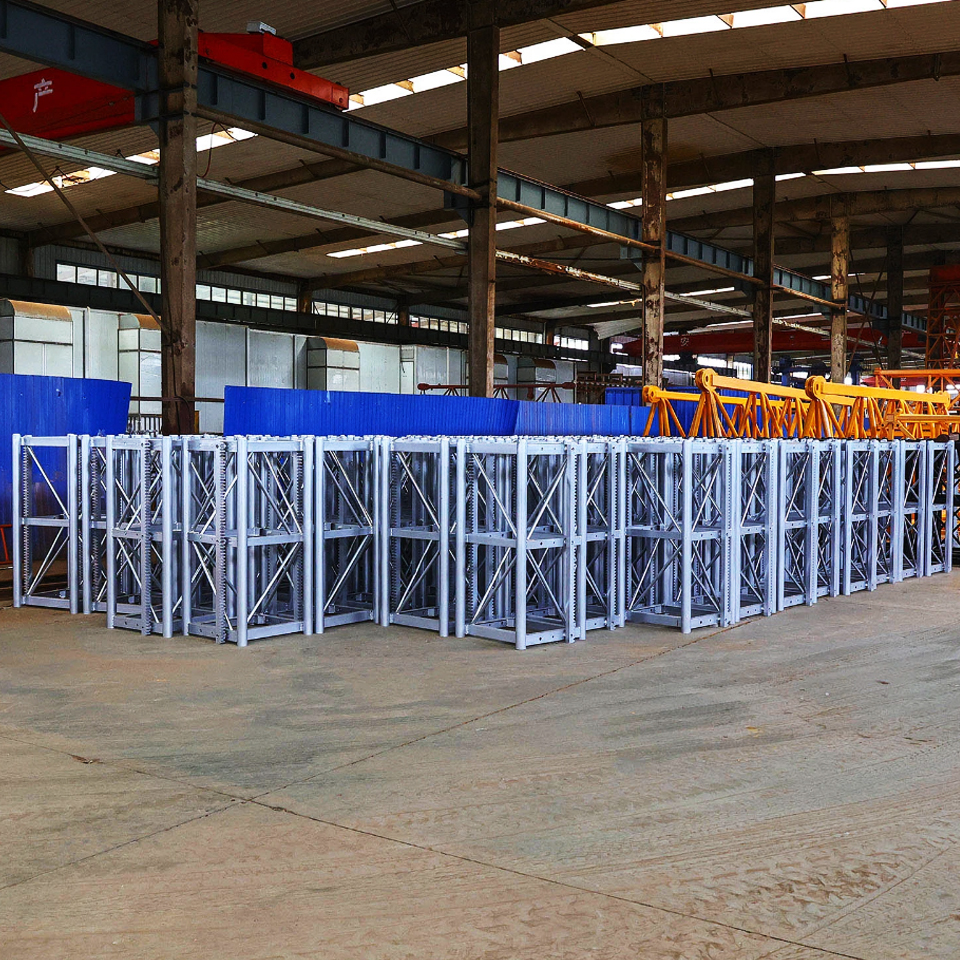Video Technical Support Provided Tower Crane QTZ63 5610 For Construction 80 300 22kw