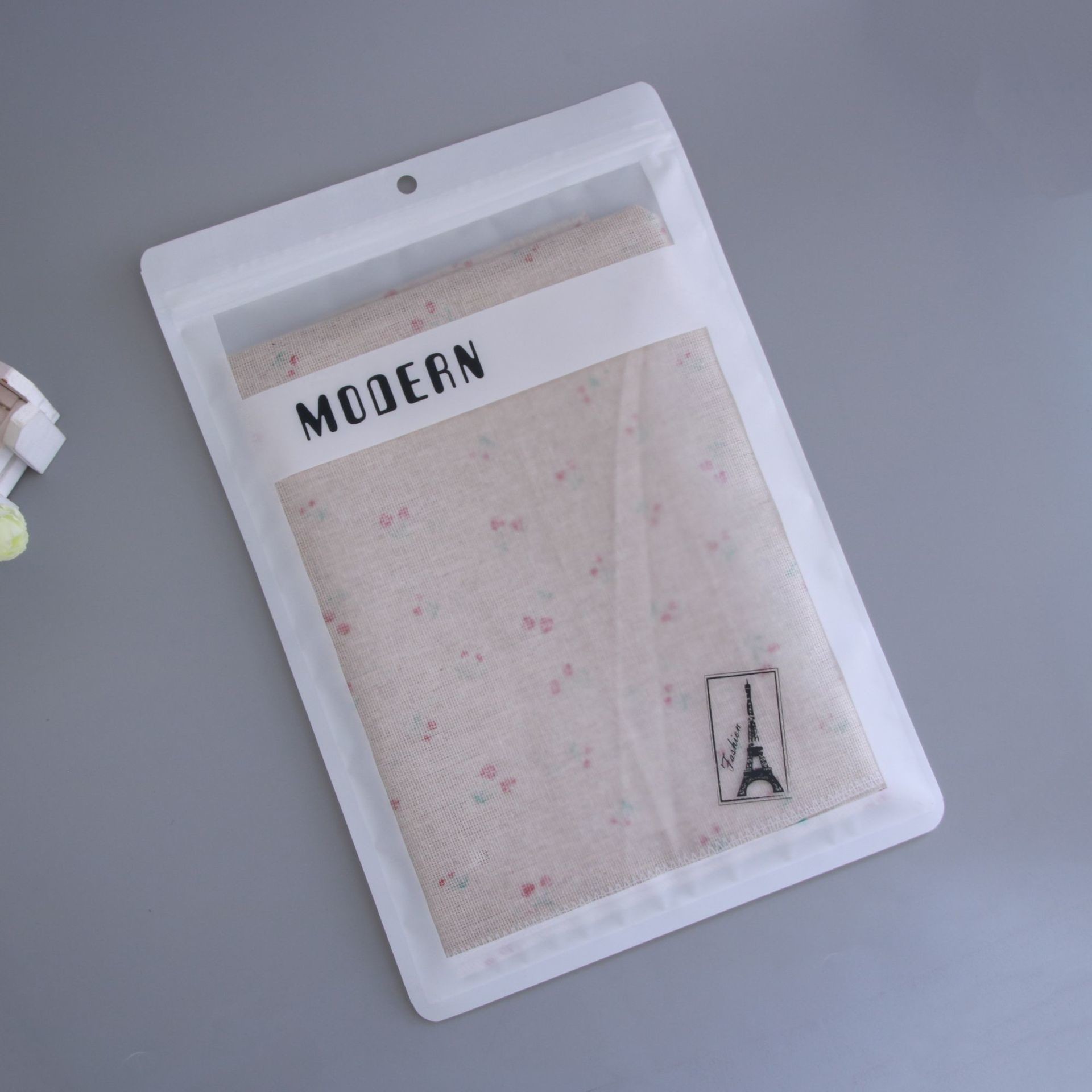 Underwear plastic packaging bag men women general self sealing mylar bag clothing socks zipper package