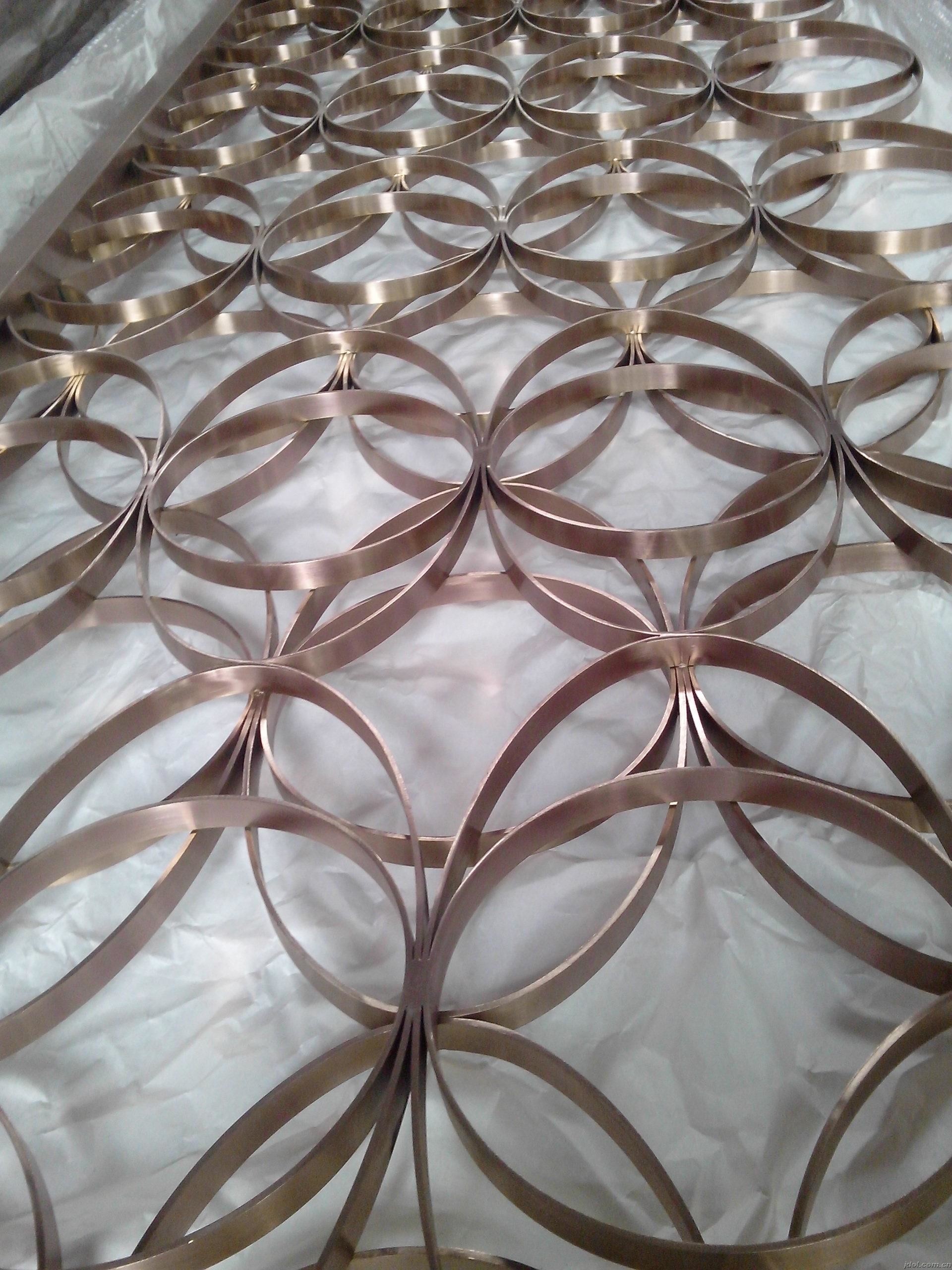Mirror Rose Gold Stainless Steel Perforated Panels For Hotels/Villa/Lobby/Shopping Mall
