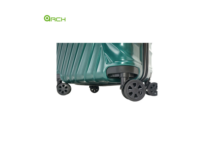 Dual Spinner Wheels 20" 24" 28" Hard Sided Luggage