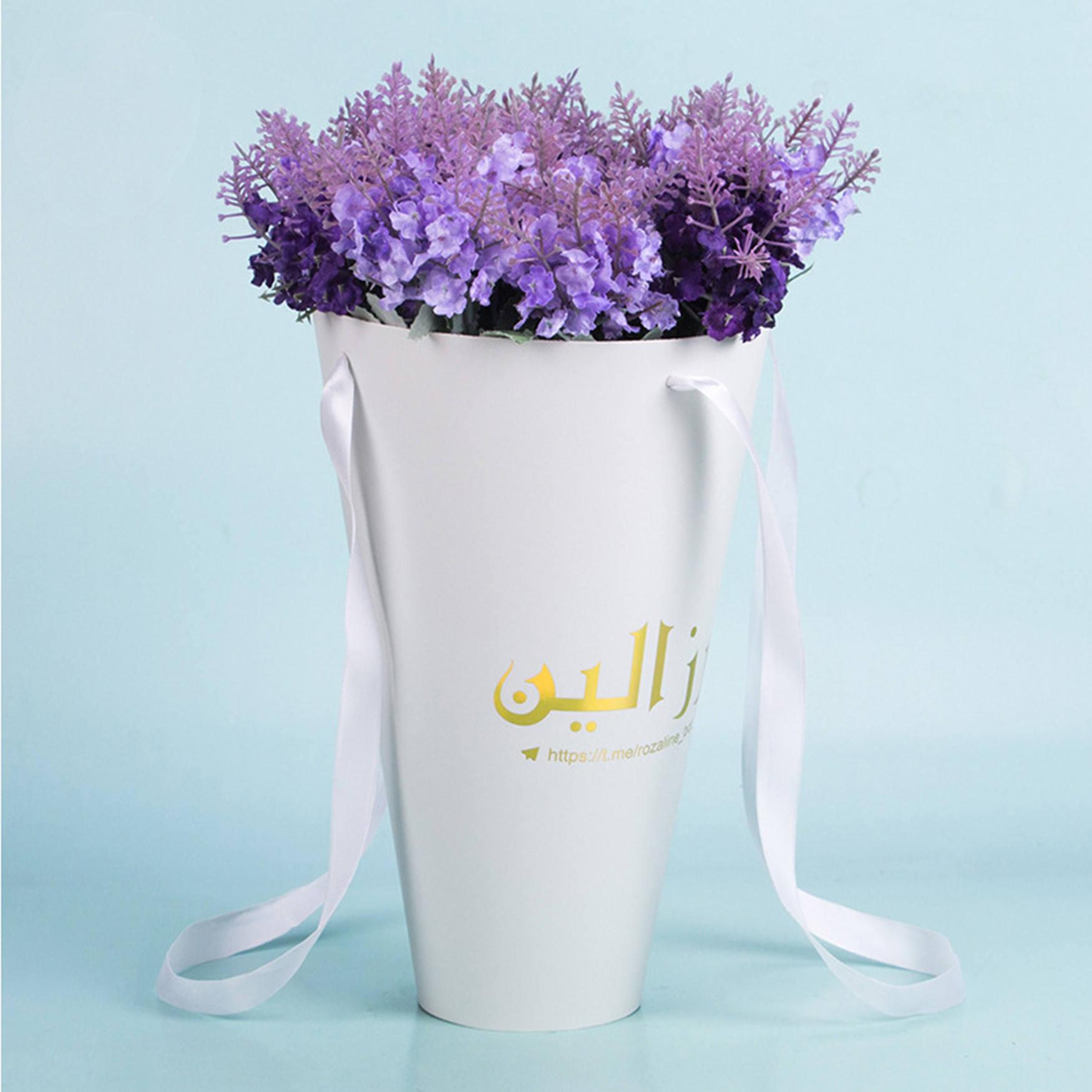 Waterproof PVC Folding Cardboard Gift Boxes Cone Flower Box With Handle