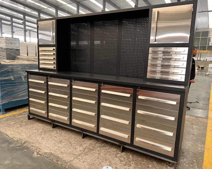 Workshop Cold Rolled Steel Plate Workbench with Heavy Duty Wheels and Powder Coated Finish