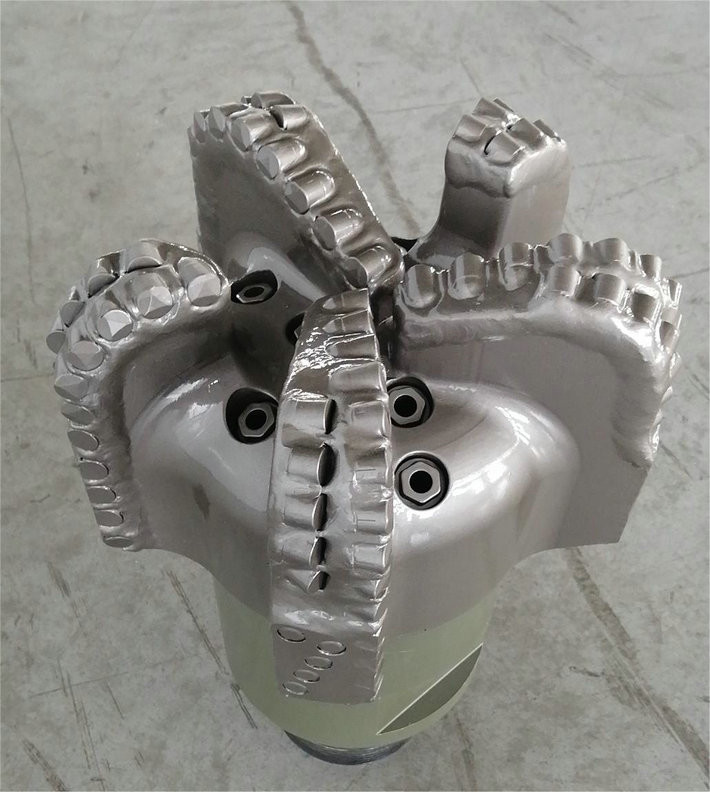 Oil Field 19mm Polycrystalline Diamond Compact Drill Bits ISO Impregnated Diamond Bit