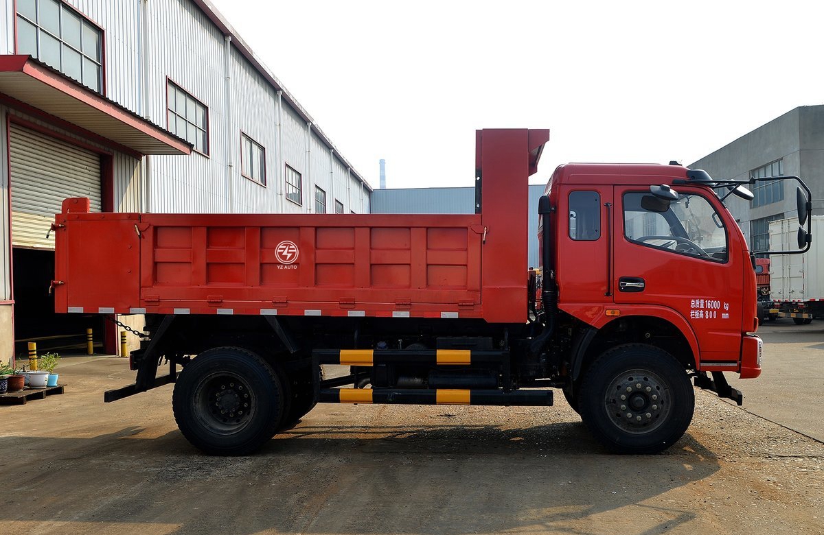 500Nm 4x2 Wheel Rear Tipping Dump Truck For Half A Row By Dongfeng