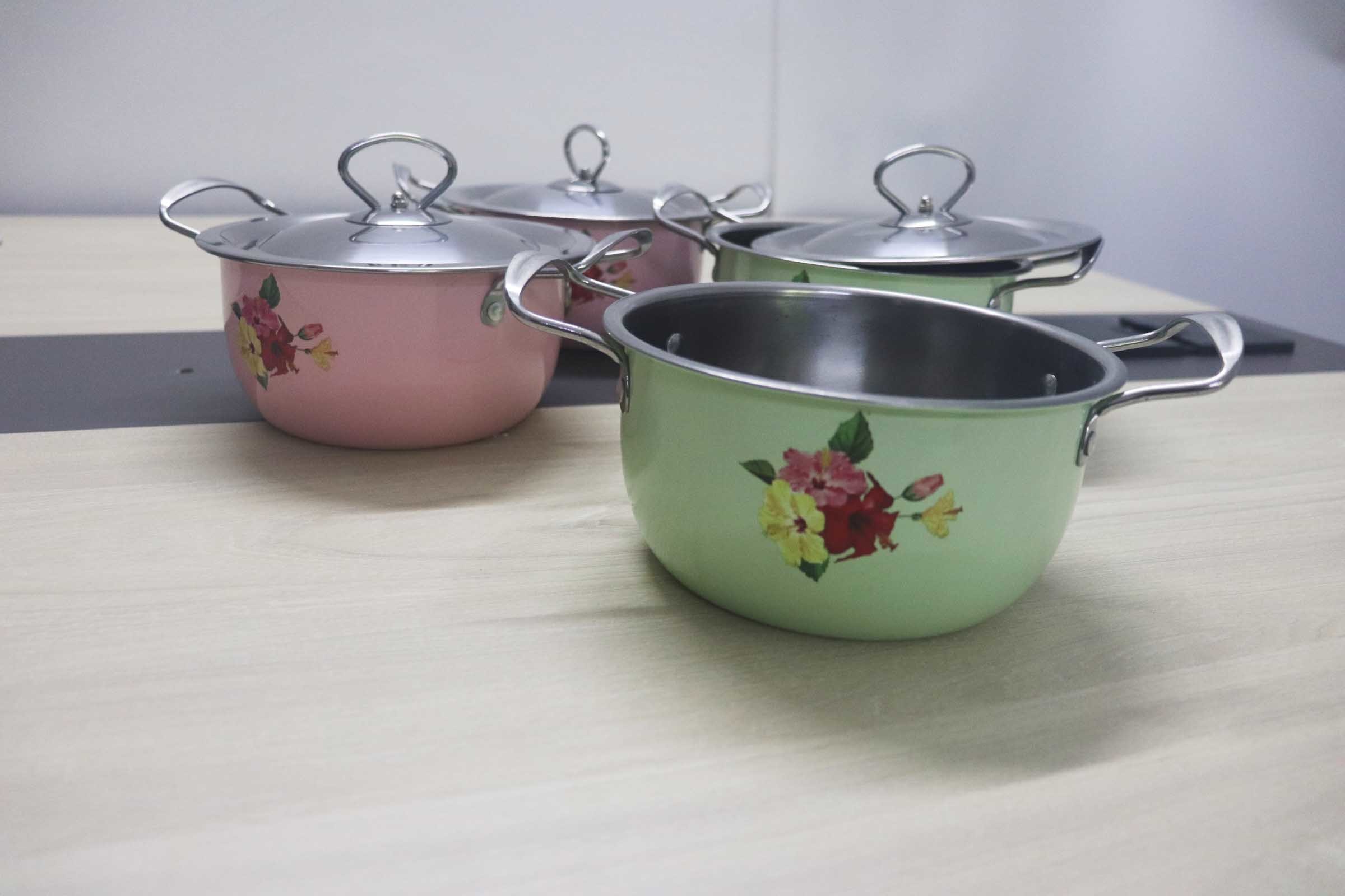 2020 hot sales 16/18/20/22 6pcs stainless steel with color & flowers & cookware sets kitchenwares & 6pcs dish set