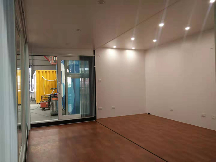 20HC Luxury Expandable Shipping Container House black Special glass