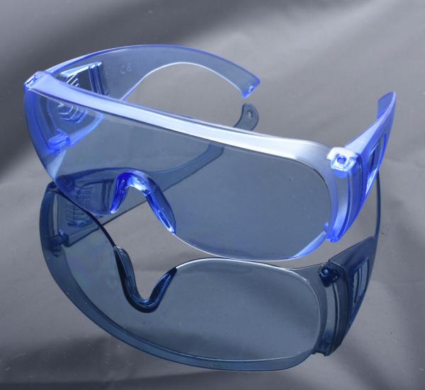 Personal Medical Eye Protection Glasses Antifoam High Definition Anti Fog Safety