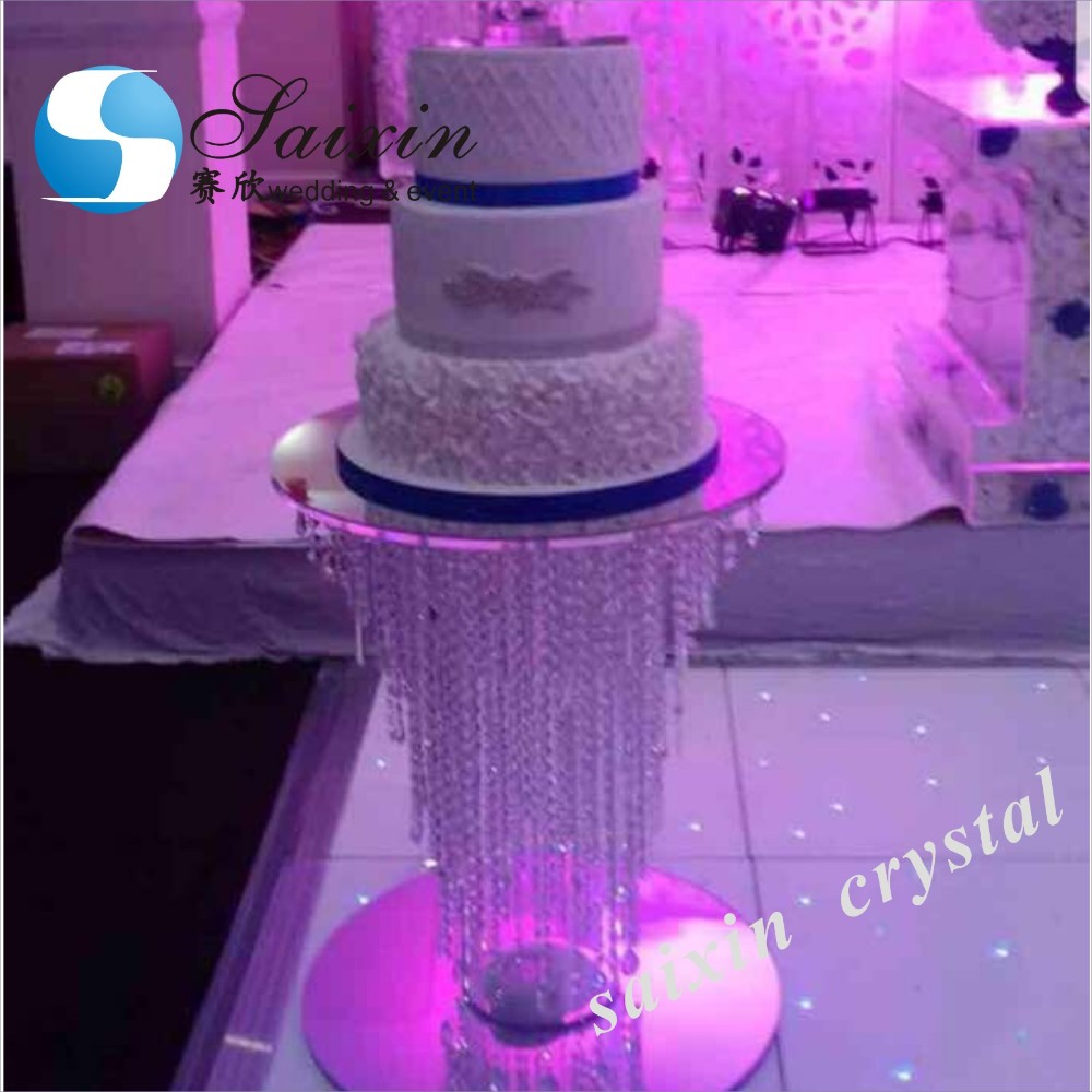 Event Decoration Crystal Cake Table Beautiful Wedding Cake Table Decor