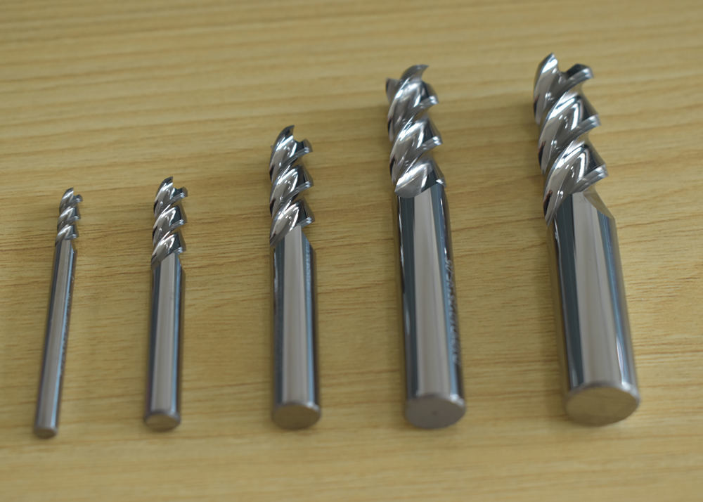 Uncoating Profile Milling 45 Degree Solid Carbide End Mill For Aluminum
