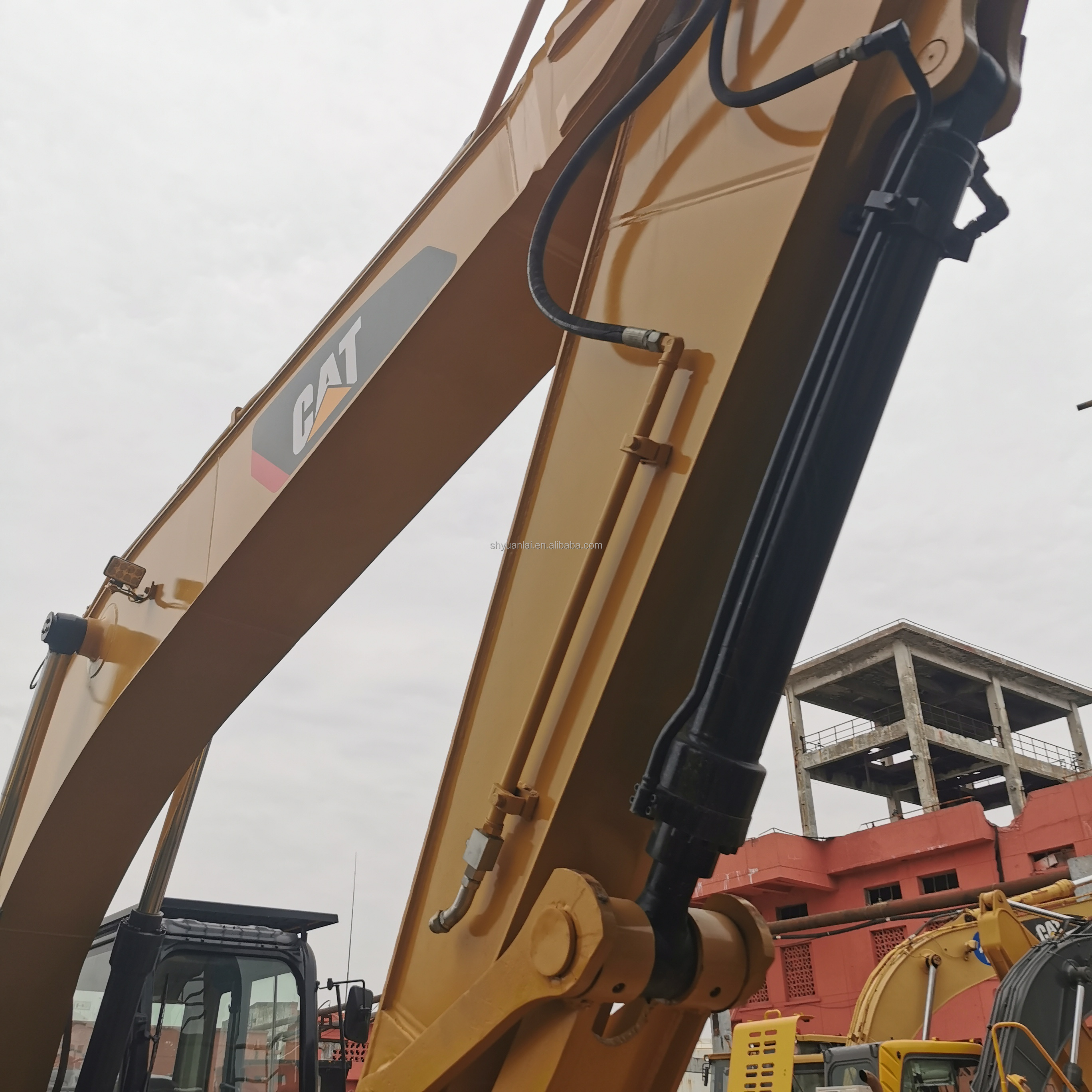 CAT330 330D 330DL 330C 336 Excavator with Original Hydraulic Valve and CAT Engine