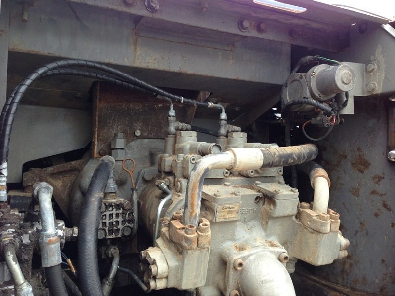 Japanese Used Hitachi Excavators EX200 - 5 No Oil Leak With Original Turbo