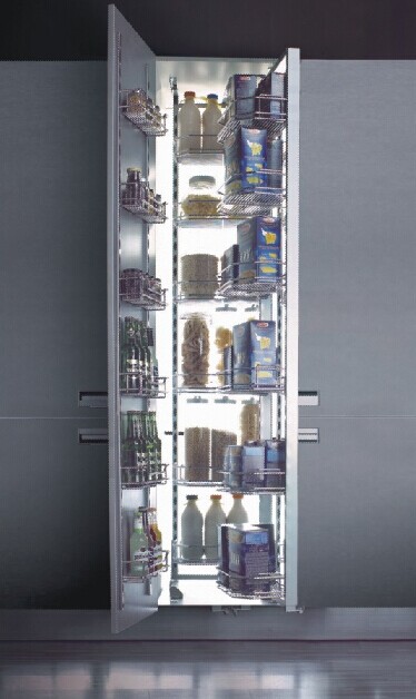 B030 Larder units:Half Pantry unit