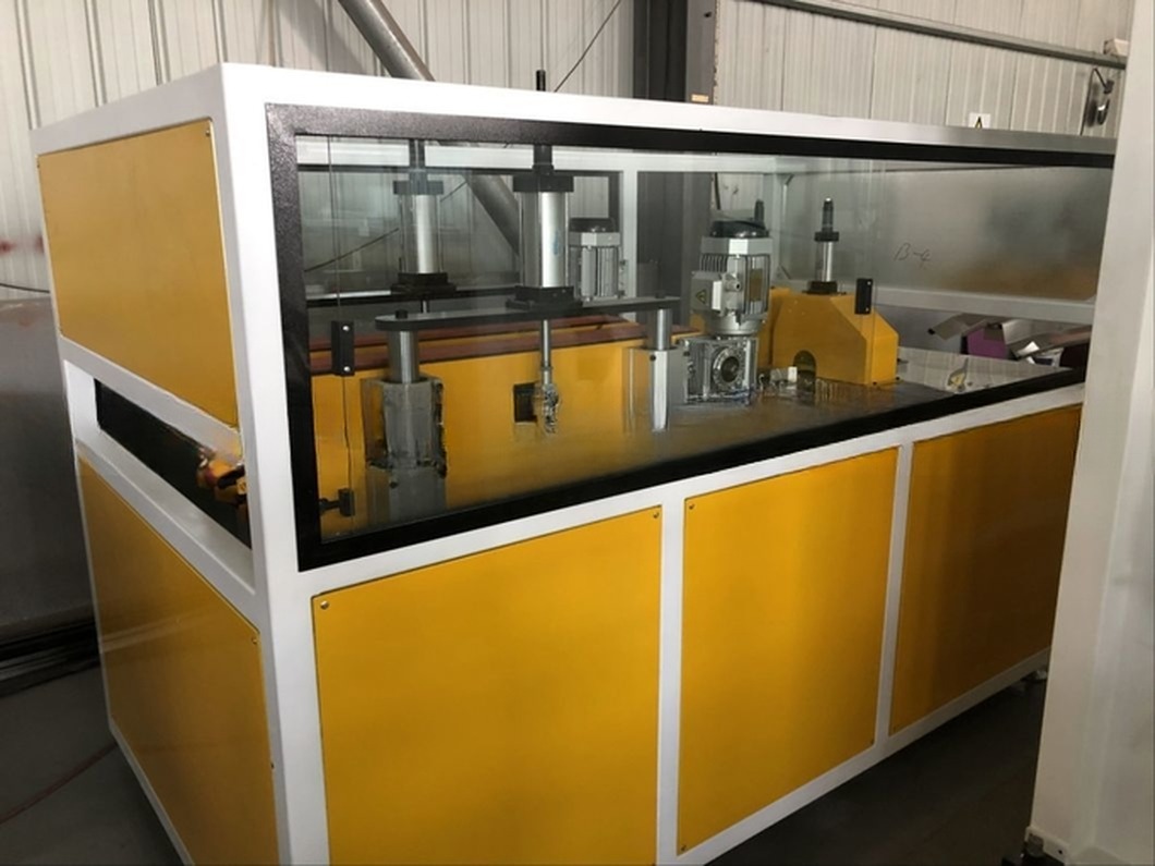 Water Supply CPVC Pipe Making Machine / Production Line