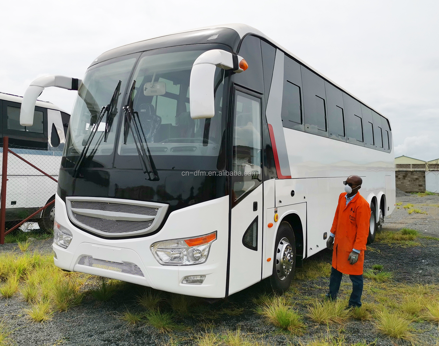 59 Seats Luxury Coach Bus for Public Transportation Diesel Fuel Type and Reading Lamp