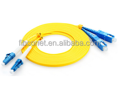 FTTH Duplex Simplex Sm LC APC Upc Fiber Optic Patch Cord for Speed Internet Connection