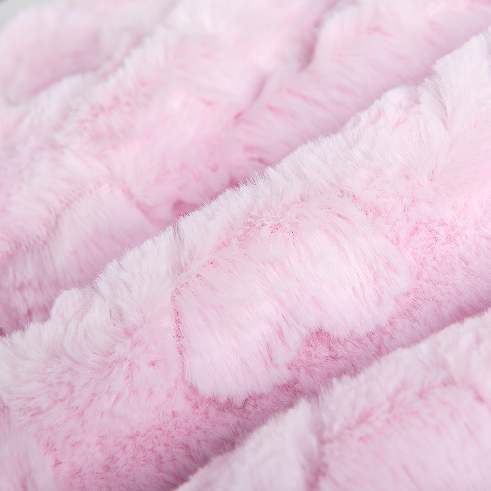 Soft Knitted Plush Fabric for Winter Coat 100% Polyester Rabbit Faux Fur Brush Pattern