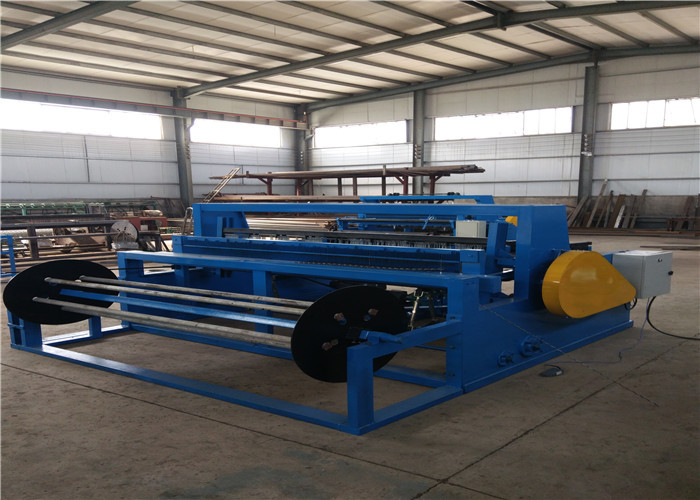Semi / Fully Automatic Crimped Wire Mesh Weaving Machine Easy Operating Low Noise