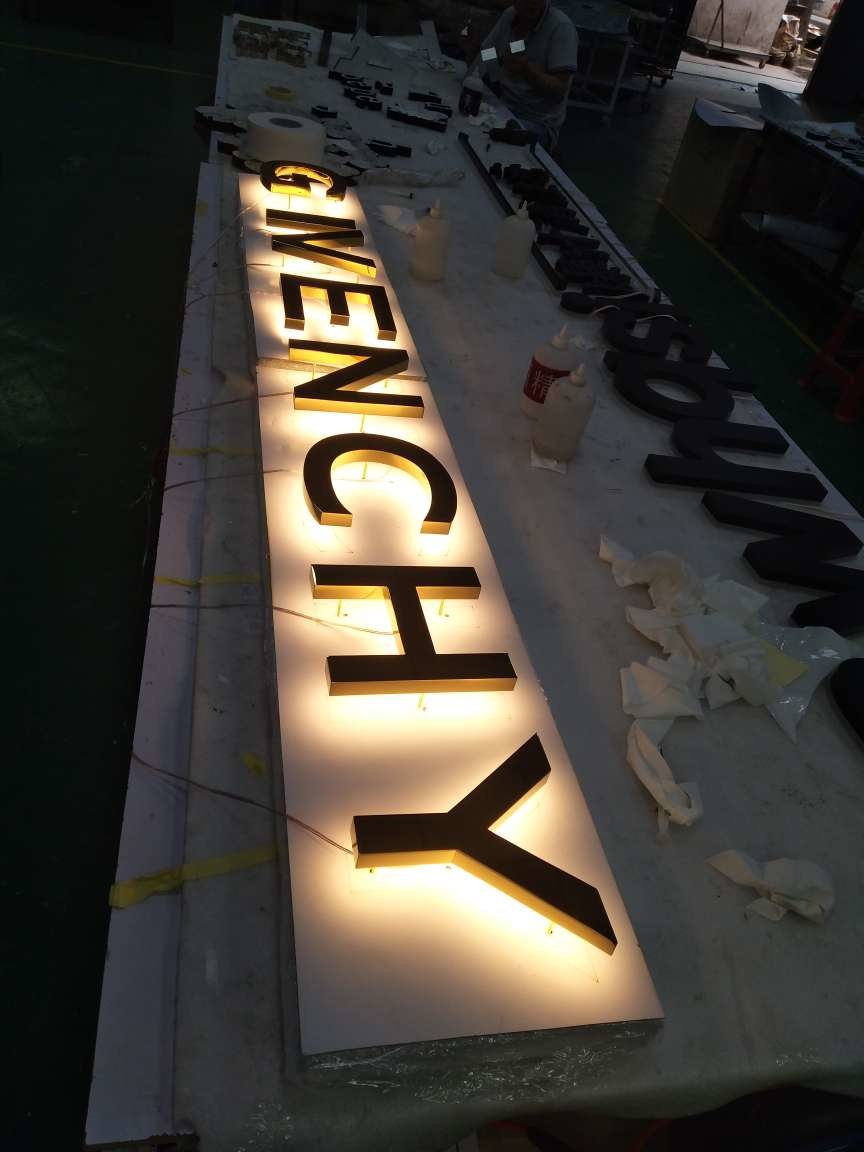 3D Custom Acrylic Lighted Channel Letter Signs 12000K For Bus Station Public Building