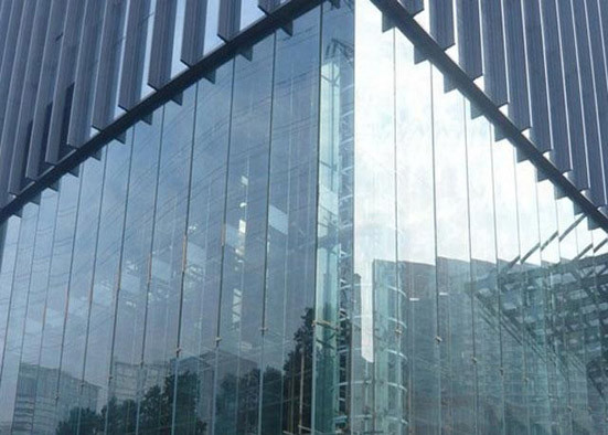 CTN130 Solar Reflective Glass Lower Transmittance 5 - 8mm