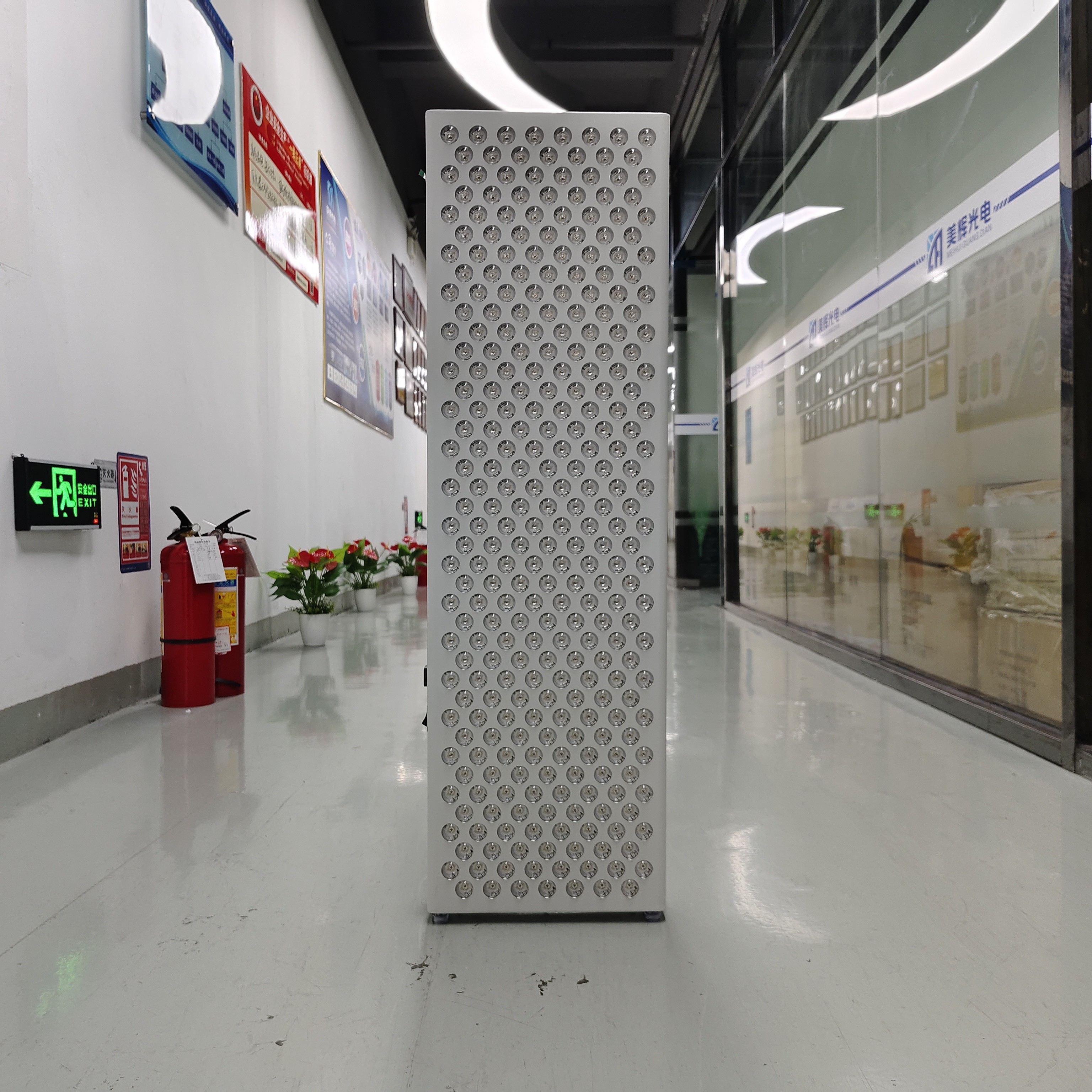 Full Body 660 850nm Infrared Light Therapy Led Face light therapy device Panel for Beauty Salon