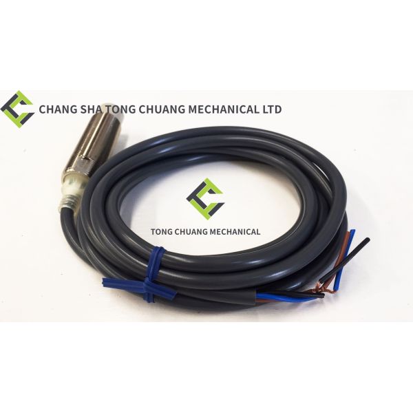 Zoomlion Concrete Pump Proximity Switch E2E2-X10MC1-G 1020519575