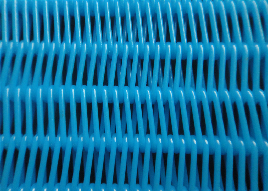 Spiral link dryer screen